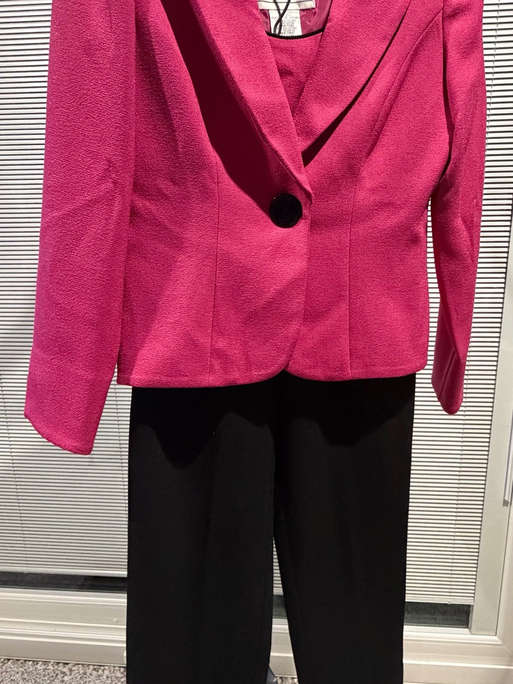 Jessica Howard Hot Pink Single-Button Blazer